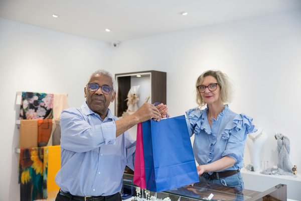 Montre de luxe pour femme : alliance d'élégance et d'art horloger